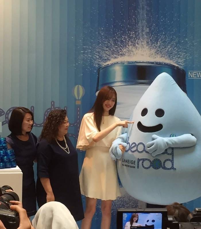 Laneige — Roadshow Mascot